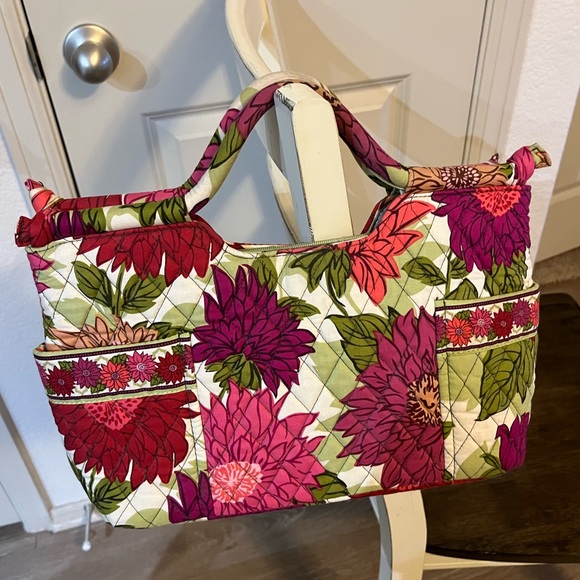 Vera Bradley hand tote bag in Hello Dahlia - Picture 3 of 5